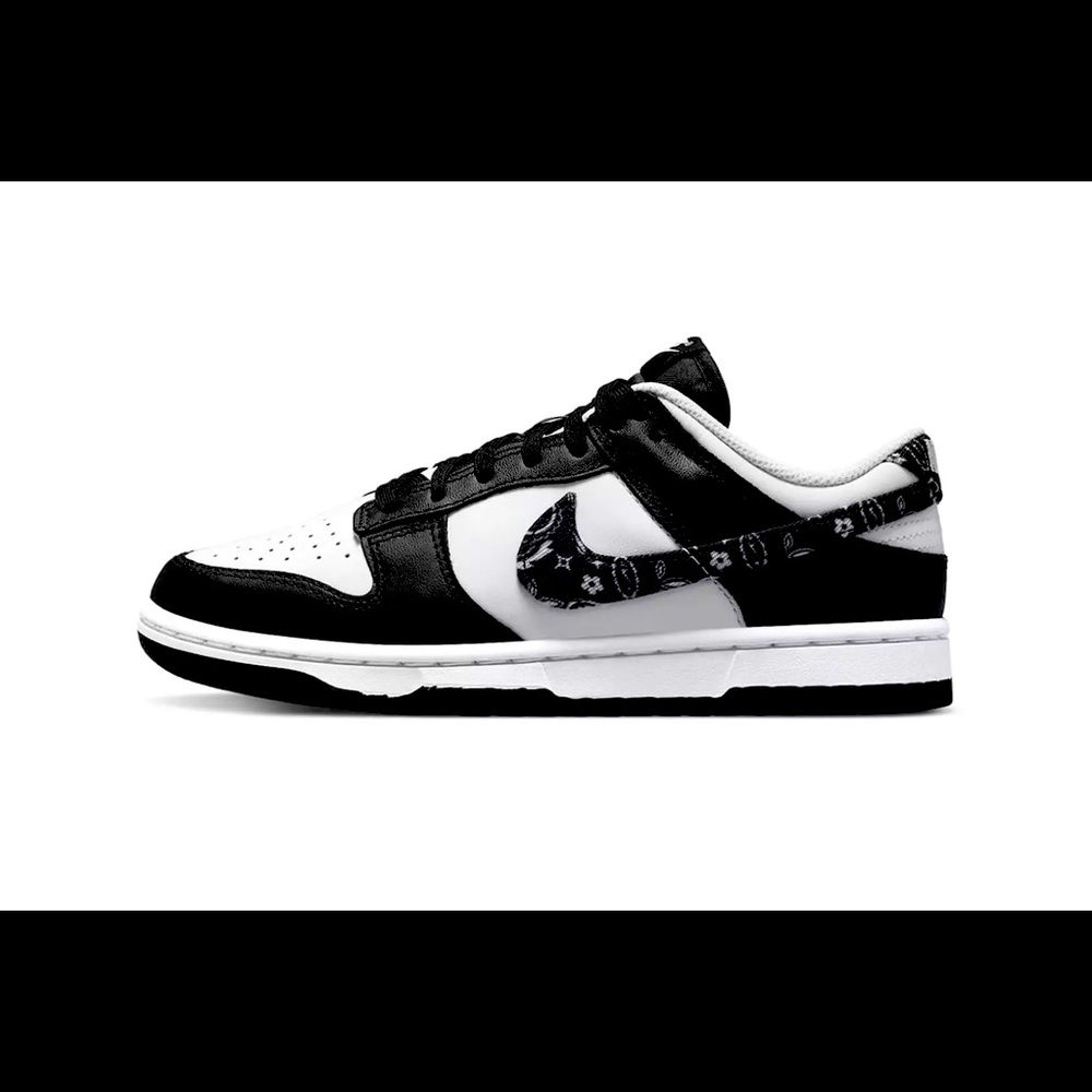 NIKE•DUNK LOW•PAISLEY